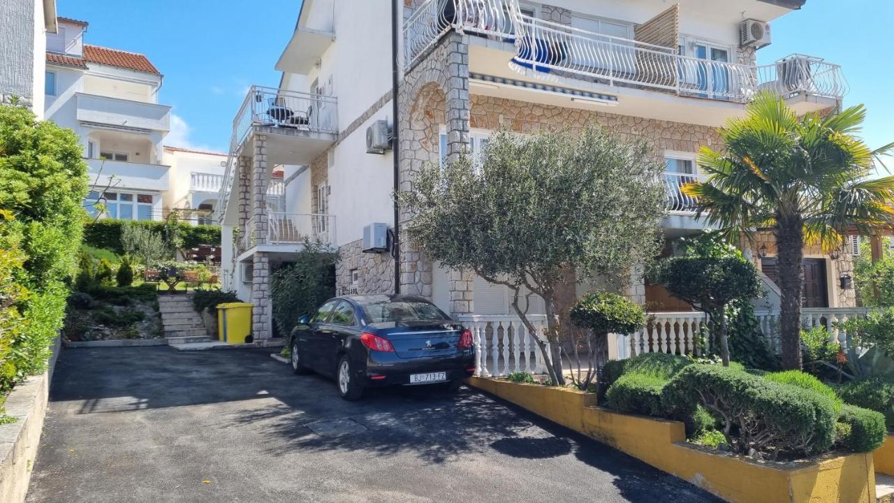 Apartmani Mali Selce Bagian luar foto